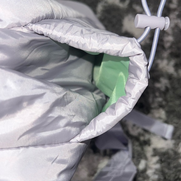 NWT Popflex Blogilates Light Purple Backpack - Picture 8 of 10